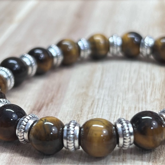 Handcrafted Tiger Eye Stone bracelet - Picture 7 of 8